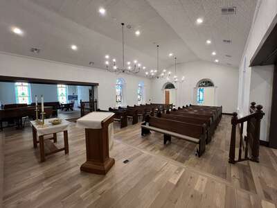 Cross Tracks Church Chapel in Liberty Hill