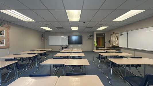 Rock Springs Junior High School Classroom Standard in Rock Springs 4