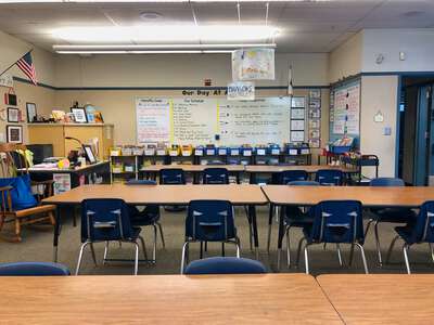 Neil Armstrong Elementary School Classroom Standard in San Ramon