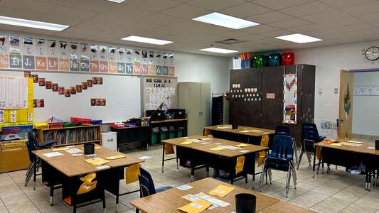 Windsor Oaks Elementary School Classroom Standard in Virginia Beach
