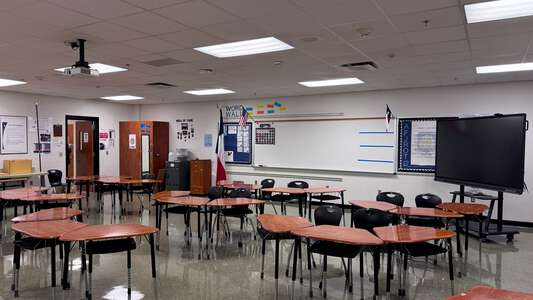 Davis Ninth Grade School Classroom Standard in Houston