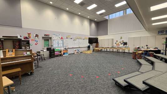 Oak Creek Elementary School Music Room in Lake Oswego 4