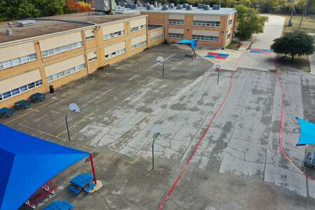 McLean Middle School Outdoor Basketball Courts in Fort Worth