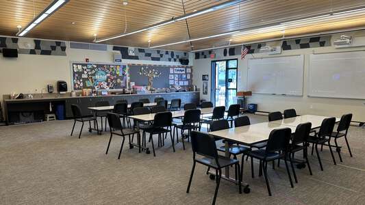 Oak Creek Elementary School Activity Center in Irvine 2