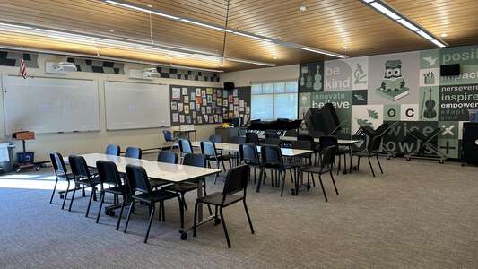 Oak Creek Elementary School Activity Center in Irvine 4