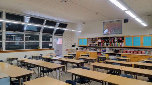 Torrance Elementary School Classroom Standard in Torrance