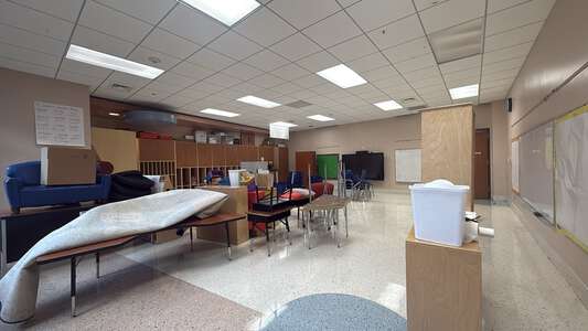 Woodmere School Classroom Standard in Harvey 3