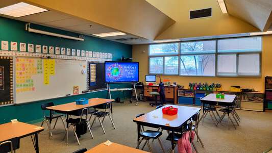Manzano Mesa Elementary School Classroom Standard in Albuquerque