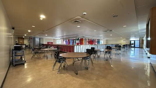 South Salem High School Upper Commons in Salem 5