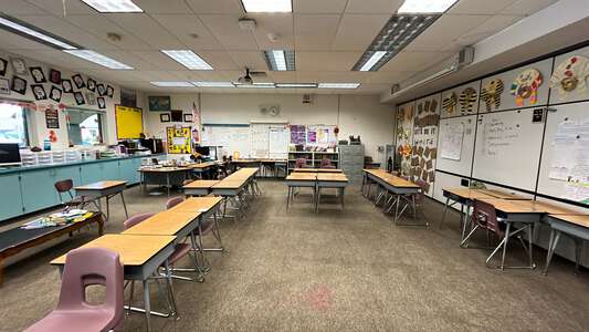 Sam Vaughn Elementary School Classroom Standard in Ceres 3