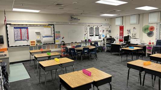 Alamo - Tony Elementary School Classroom Standard in Las Vegas