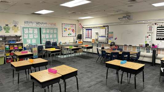 Alamo - Tony Elementary School Classroom Standard in Las Vegas