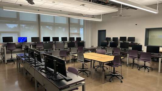 Room ST-127 - Computer Lab