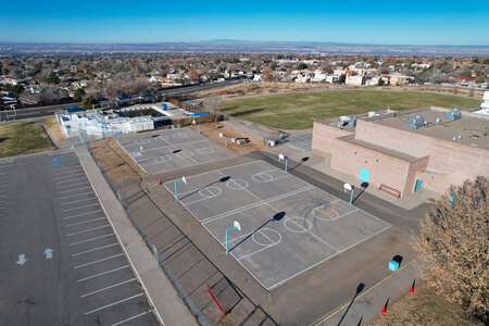 Albuquerque Outdoor Basketball Courts