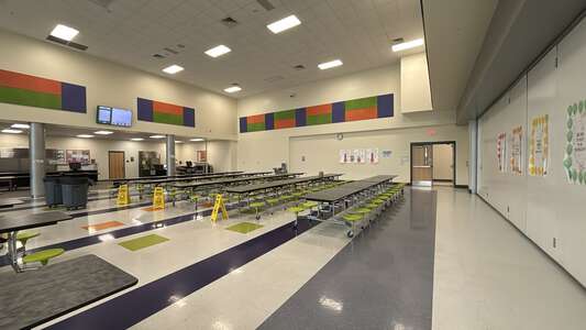 Grove Park Elementary School Cafeteria in Charlotte 3