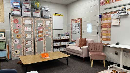 Peachtree Elementary School Classroom Standard in Peachtree Corners 2