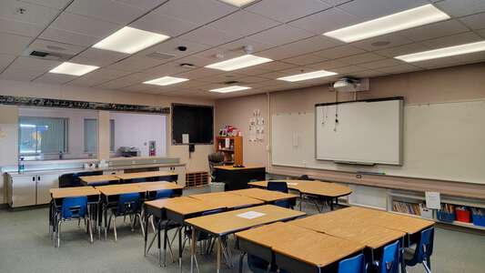 Temecula Elementary School Classroom Standard in Temecula