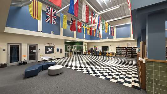 Randolph Middle School Library in Charlotte 4