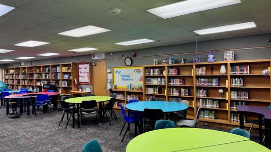 Julius Dorsey Leadership Academy Library in Dallas