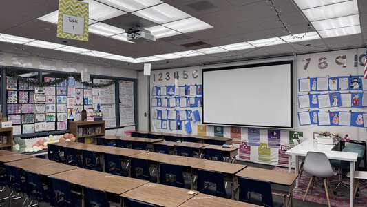 Northwood Elementary School Classroom Standard in Irvine