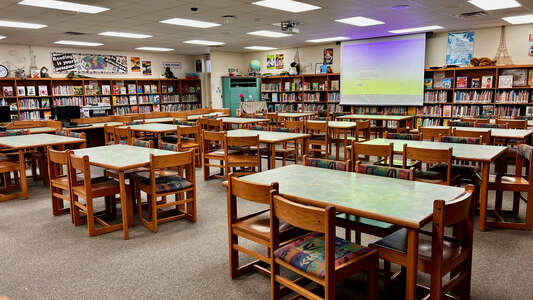 Osteen Elementary School Library in Osteen
