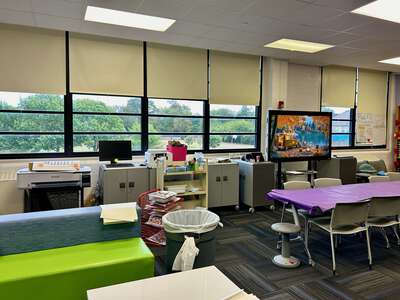 Sudie L Williams Talented and Gifted Academy Library in Dallas 2