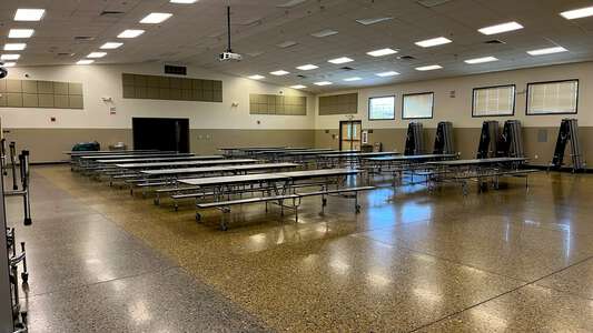 Louie Arrollo Junior High Cafeteria in Ceres 2
