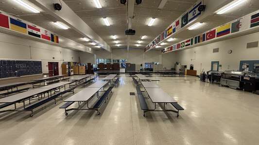 Raleigh Park Elementary School Cafeteria in Portland