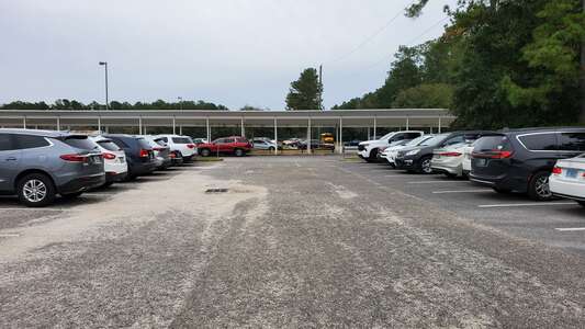 Lipscomb Elementary School Parking Lot - Main in Pensacola