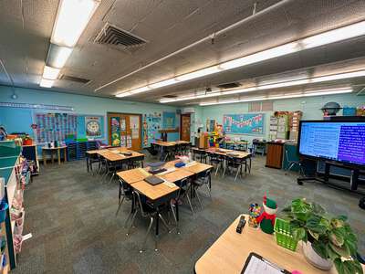 Sierra Vista Elementary School Classroom Standard in Albuquerque 3