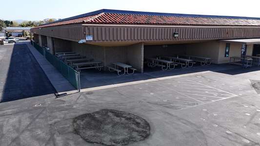 El Camino Real Elementary School Outdoor Lunch Area in Irvine