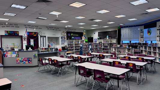 Elliott Ranch Elementary School Library in Elk Grove