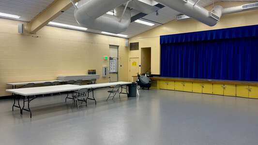 Berylwood Elementary School Auditorium in Simi Valley