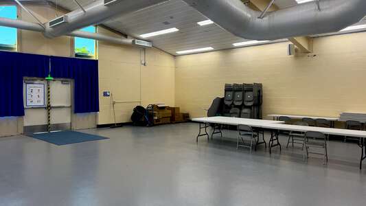 Berylwood Elementary School Auditorium in Simi Valley