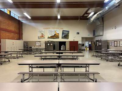 Ridgewood Elementary School Cafeteria in Portland