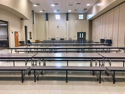 Northeast Elementary School Cafeteria in Pride