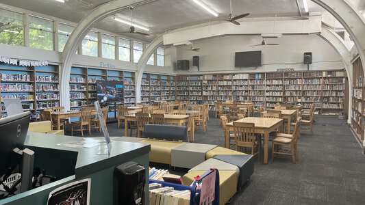 Chico Junior High School Library in Chico