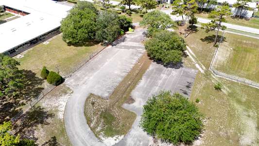 Parkwood Heights Elementary School Parking Lot - Side (3 hr min) in Jacksonville