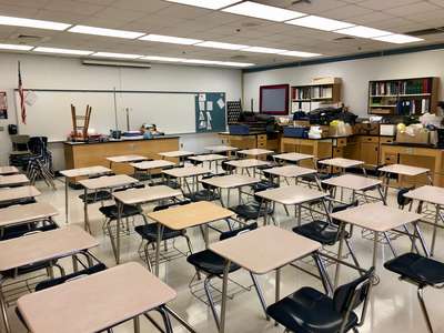 Manatee High School Classroom Standard in Bradenton