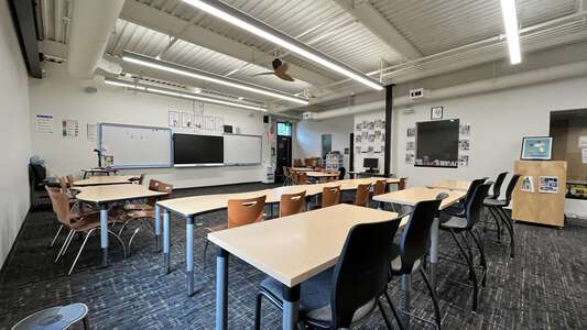 Margaret Mead Elementary School Library in Sammamish