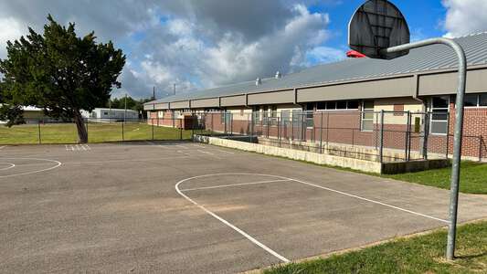 Live Oak Elementary School Outdoor Basketball Courts in Austin
