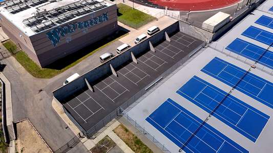 Deer Valley High School Tennis Courts in Antioch 4