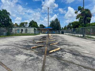Biscayne Gardens Elementary School Parking Lot - Basketball Court in Miami