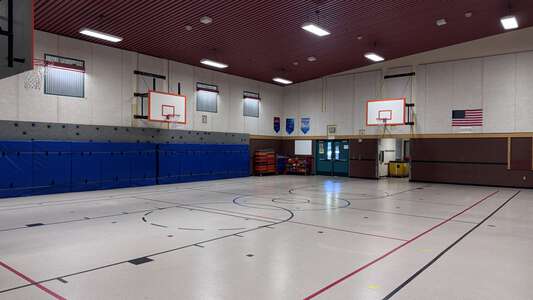Lakeview Elementary School Gym in Kirkland