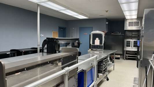 Tom Kitayama Elementary School Kitchen in Union City 2