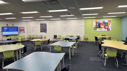 Birdneck Elementary School Library in Virginia Beach