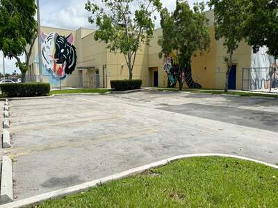 Jorge Mas Canosa Middle School Parking Lot - Staff in Miami