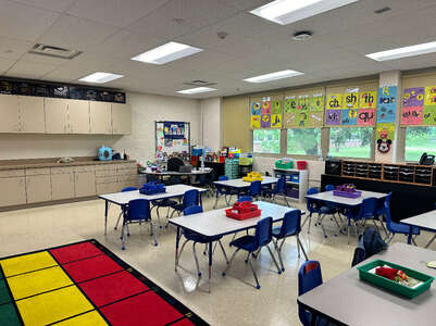 Shannondale Elementary School Classroom Standard in Knoxville