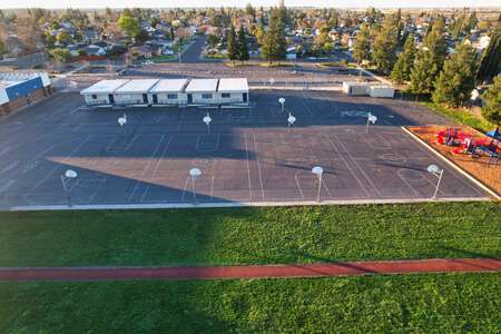 Union House Elementary School Outdoor Basketball Courts in Sacramento