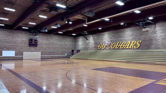 Kamiakin Middle School Gym in Kirkland
